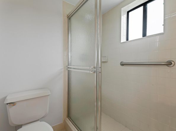 5100 Las Verdes Circle 119, Delray Beach FL 33484