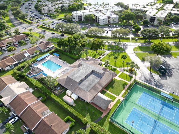 5100 Las Verdes Circle 119, Delray Beach FL 33484