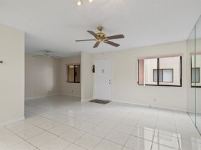 5100 Las Verdes Circle 119, Delray Beach FL 33484