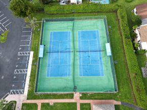 5100 Las Verdes Circle 119, Delray Beach FL 33484