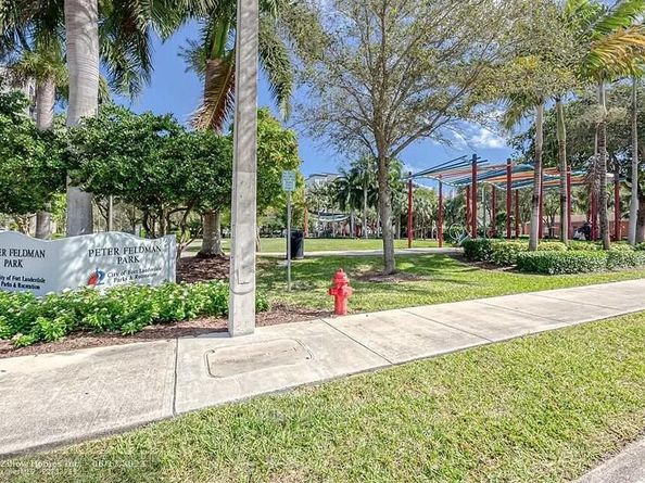 533 NE 3rd Avenue 120, Fort Lauderdale FL 33301