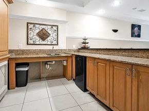 533 NE 3rd Avenue 120, Fort Lauderdale FL 33301