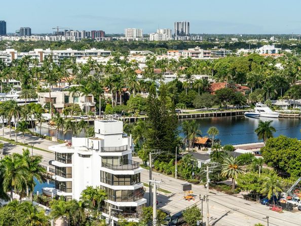 Undisclosed Address #FX-10536158, Fort Lauderdale FL 33301