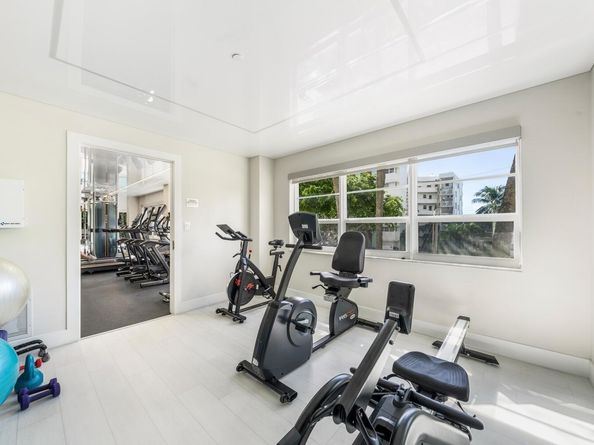 Undisclosed Address #FX-10536158, Fort Lauderdale FL 33301