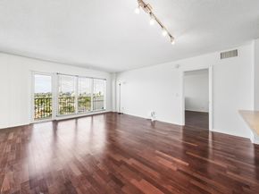 Undisclosed Address #FX-10536158, Fort Lauderdale FL 33301