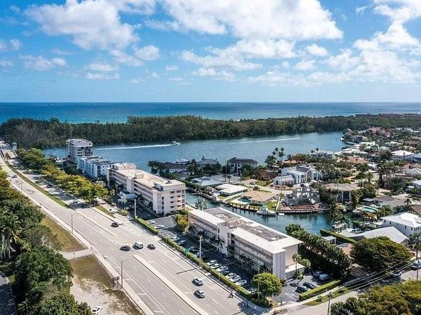 750 NE Spanish River Blvd 2010, Boca Raton FL 33431