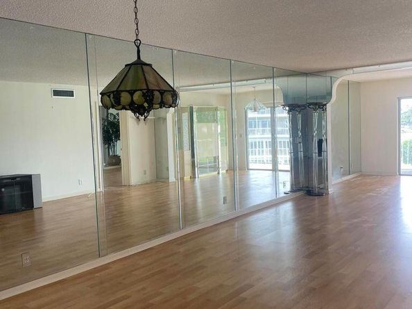 250 John F Kennedy Drive 308, Atlantis FL 33462