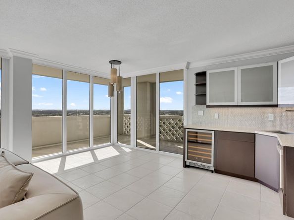 1200 S South Ocean Boulevard 16h, Boca Raton FL 33432