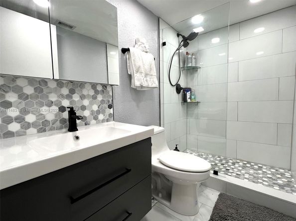 9044 W Atlantic Boulevard 333, Coral Springs FL 33071