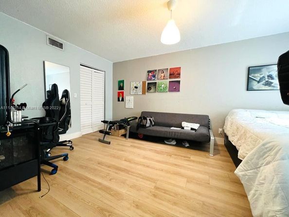 9044 W Atlantic Boulevard 333, Coral Springs FL 33071