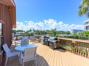 1167 Hillsboro Mile 706, Hillsboro Beach FL 33063