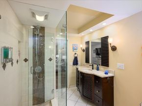 1167 Hillsboro Mile 706, Hillsboro Beach FL 33063