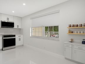 3505 Oaks Way 204, Pompano Beach FL 33069