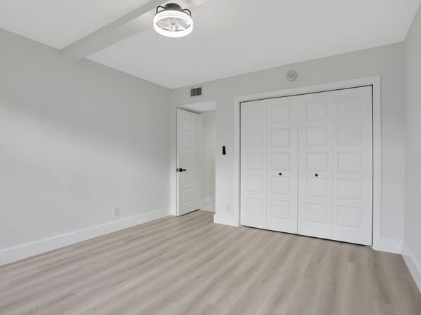 3505 Oaks Way 204, Pompano Beach FL 33069