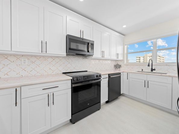 3224 S Ocean Boulevard 915B, Highland Beach FL 33487