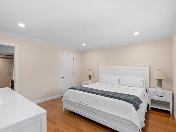 15555 Hawker Ln, Wellington FL 33414