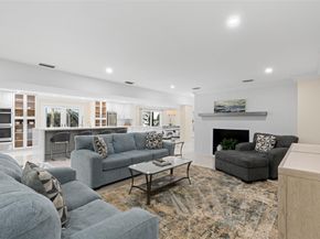 15555 Hawker Ln, Wellington FL 33414