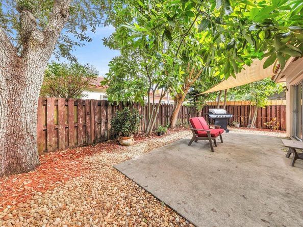 6379 NW 38th Drive, Coral Springs FL 33067