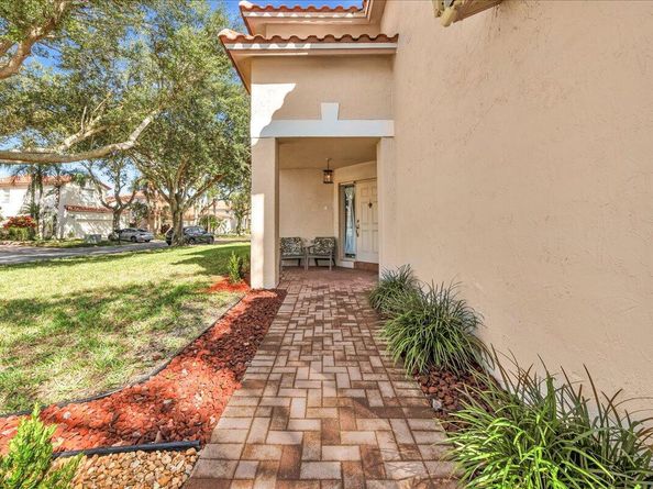 6379 NW 38th Drive, Coral Springs FL 33067