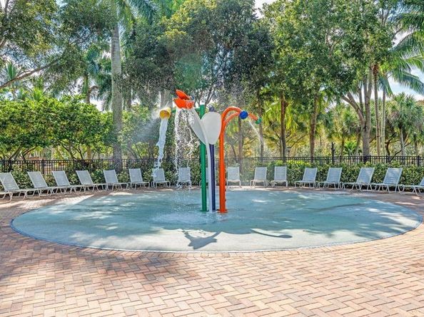 2471 Sawyer Ter, Wellington FL 33414