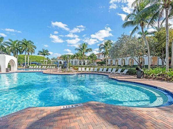 2471 Sawyer Ter, Wellington FL 33414