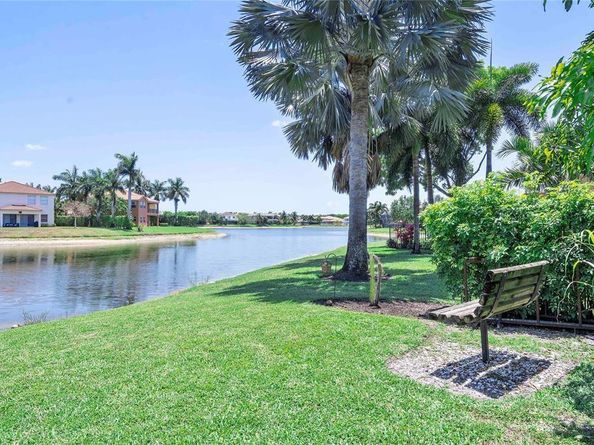 2471 Sawyer Ter, Wellington FL 33414