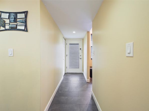 2901 NW 48th Ave 355, Lauderdale Lakes FL 33313