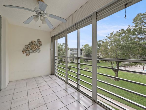 2901 NW 48th Ave 355, Lauderdale Lakes FL 33313