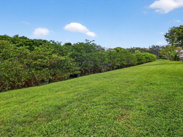 1716 NW 78th Way, Hollywood FL 33024