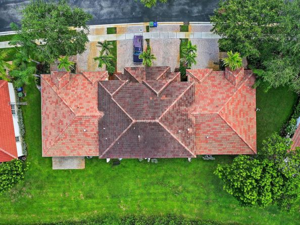 1716 NW 78th Way, Hollywood FL 33024