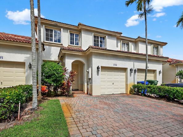 1716 NW 78th Way, Hollywood FL 33024