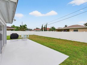 2775 NE 5th Avenue, Boca Raton FL 33431