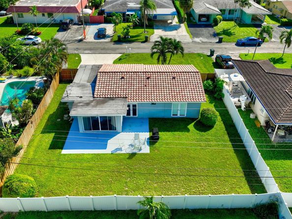 2775 NE 5th Avenue, Boca Raton FL 33431