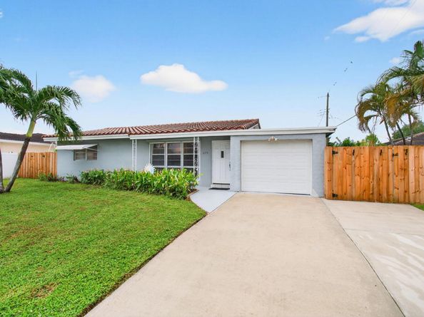 2775 NE 5th Avenue, Boca Raton FL 33431