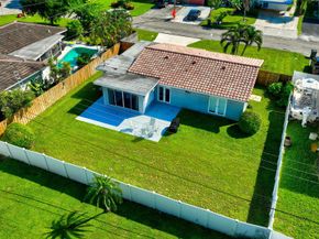 2775 NE 5th Avenue, Boca Raton FL 33431