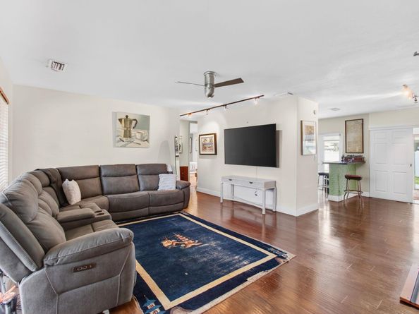 2775 NE 5th Avenue, Boca Raton FL 33431