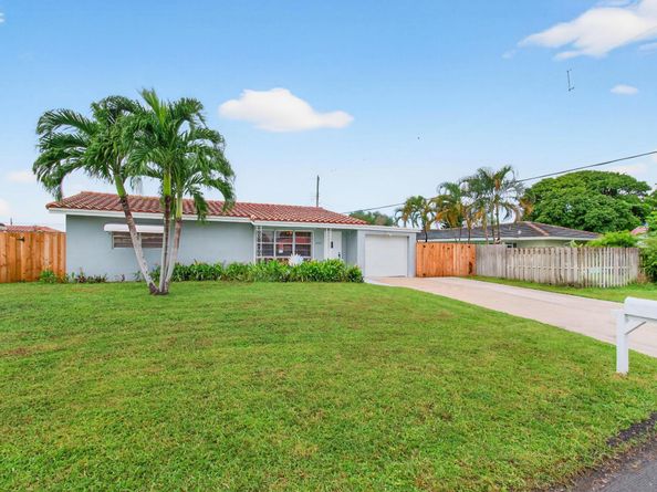 2775 NE 5th Avenue, Boca Raton FL 33431