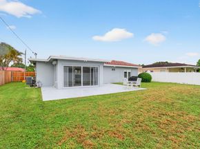 2775 NE 5th Avenue, Boca Raton FL 33431
