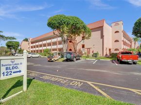 9421 Sunrise Lakes Blvd 206, Sunrise FL 33322