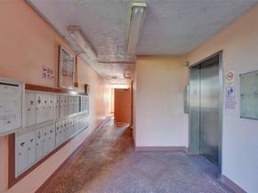 9421 Sunrise Lakes Blvd 206, Sunrise FL 33322