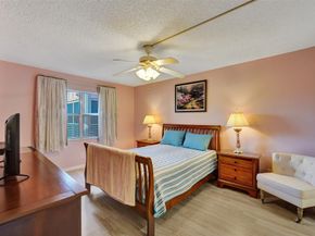 9421 Sunrise Lakes Blvd 206, Sunrise FL 33322