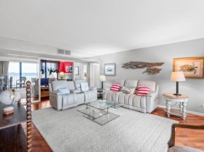 124 Lakeshore Drive 5290, North Palm Beach FL 33408