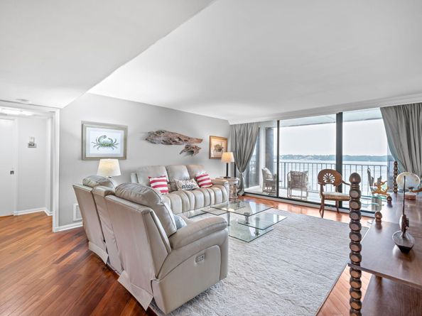 124 Lakeshore Drive 5290, North Palm Beach FL 33408