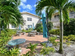 102 Coventry E 102, West Palm Beach FL 33417