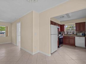 1498 NW 1st Street, Boynton Beach FL 33435