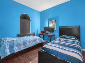 7701 Highlands Cir, Margate FL 33063
