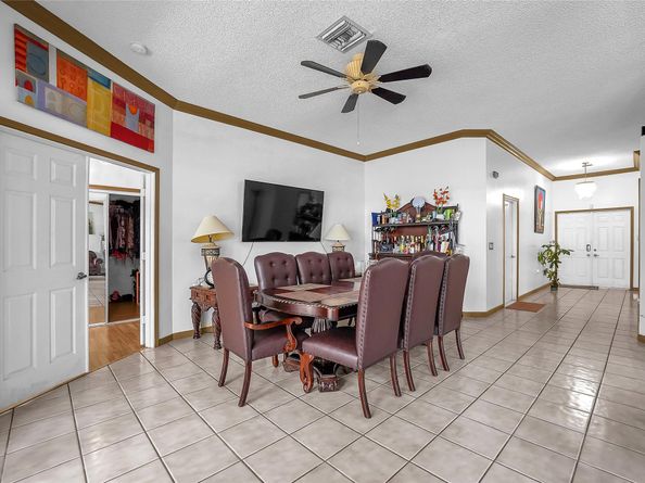 7701 Highlands Cir, Margate FL 33063