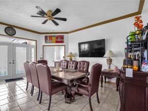 7701 Highlands Cir, Margate FL 33063