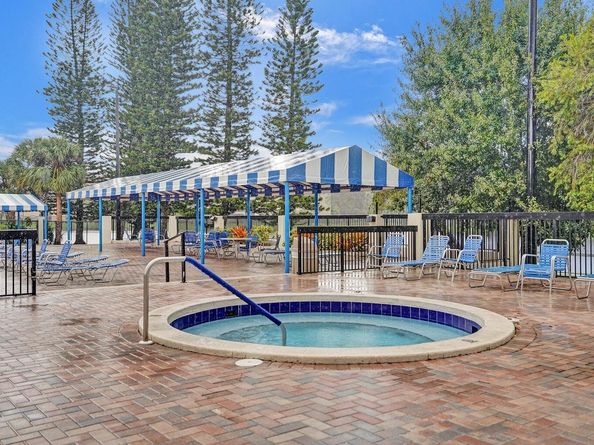 2766 Carambola Circle S 405, Coconut Creek FL 33066