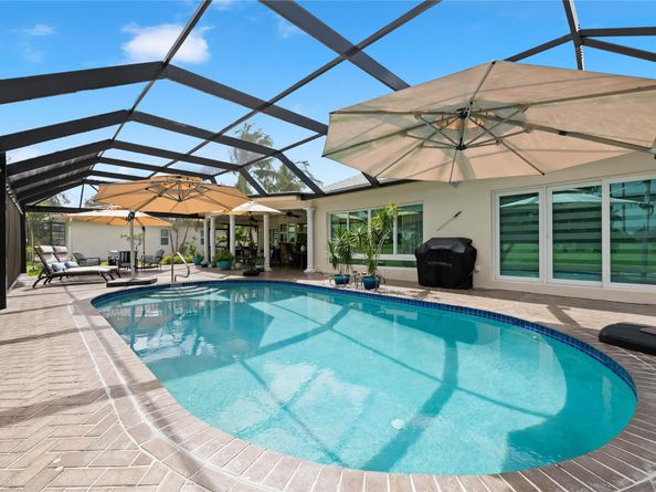 4906 N Travelers Palm Ln, Tamarac FL 33319